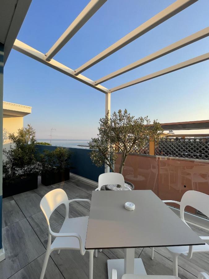 Mar60 Apartments Каорле Экстерьер фото